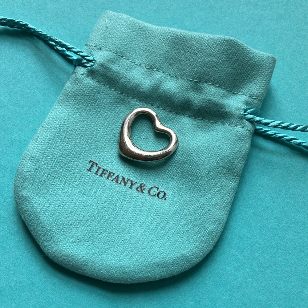 Elsa Peretti x Tiffany Sterling Open Heart charm 27mm VNTG with packaging